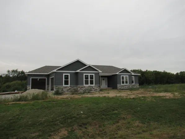 3980 S Deer Path, Beloit, WI 53511
