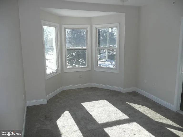 536 Easton Rd #2 — Photo 8