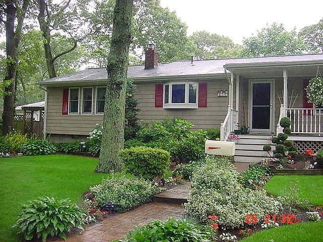 2nd image of 19 Pleasure Ave