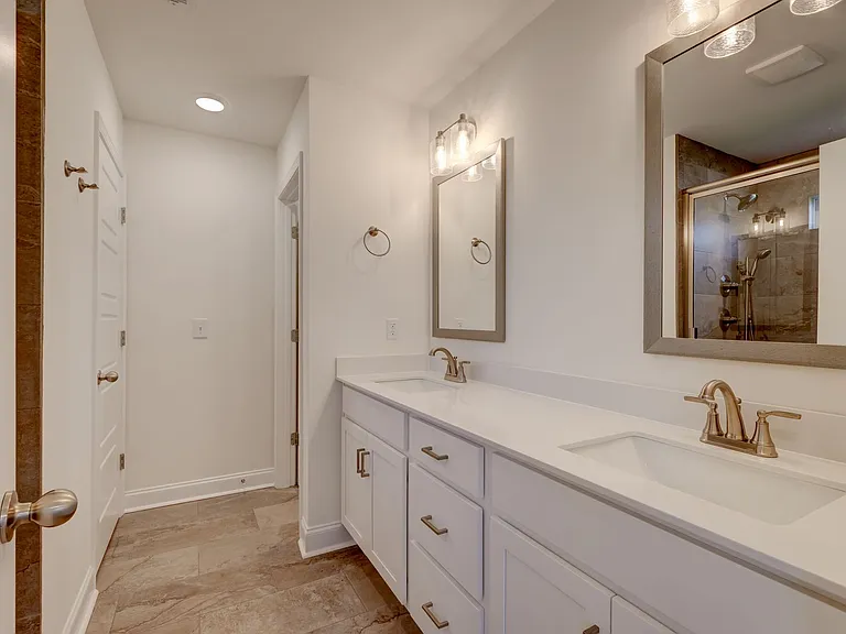1385 Harmon Ln — Photo 67