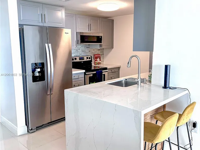 1861 NW South River Dr #2609 — Photo 9