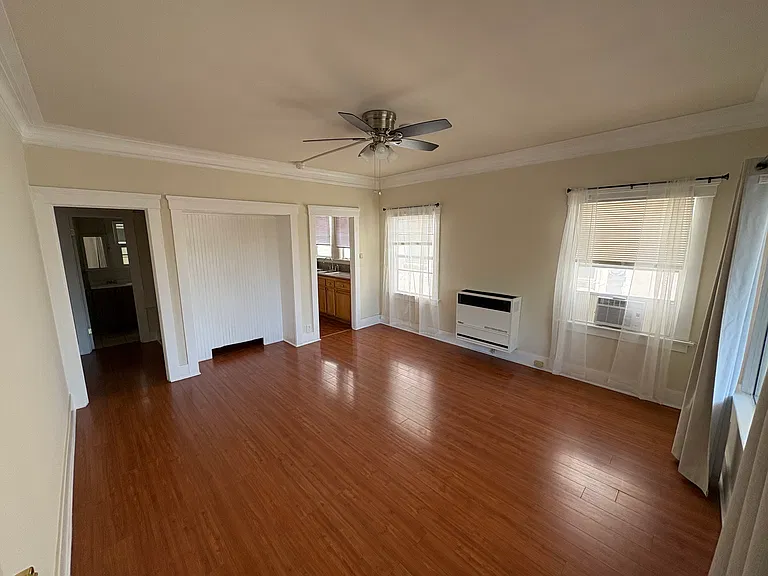 1635 N Alexandria Ave #5 — Photo 6