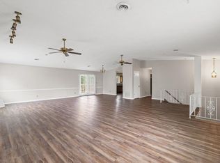 2504 E Washington St APT 5, Bloomington, IL 61704