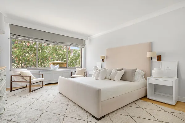 Sold by Compass | media 39