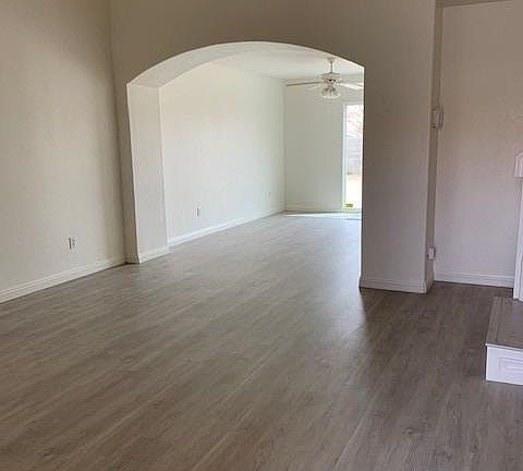 3rd image of 12691 1st Ave