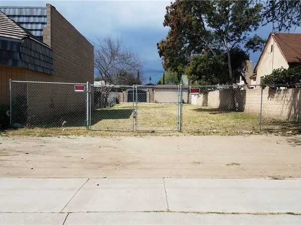 127 N Campus Ave, Ontario, CA 91764