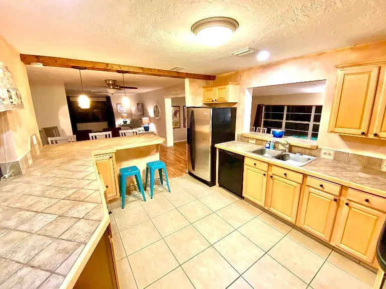432 Penguin Dr — Photo 22