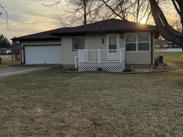 503 East St, Radcliffe, IA 50230