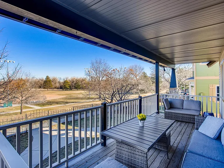 415 Mason Ct #5-A — Photo 34