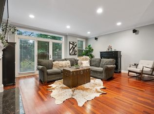 3535 N Wilton Ave APT 2, Chicago, IL 60657