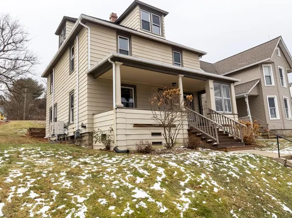 266 W 1st St, Corning, NY 14830
