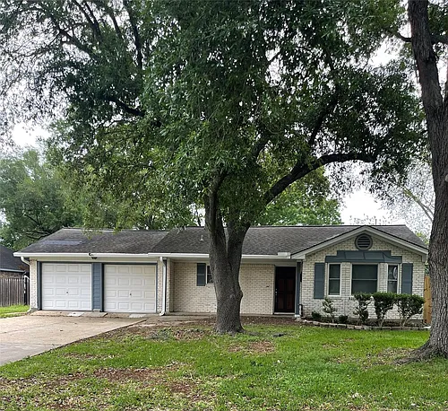 2405 Byron Ave Photo 1