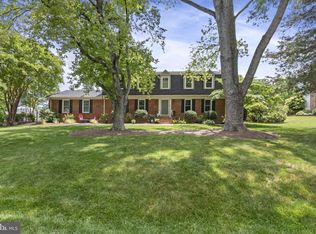 6 Steeplechase Rd, Fredericksburg, VA 22405