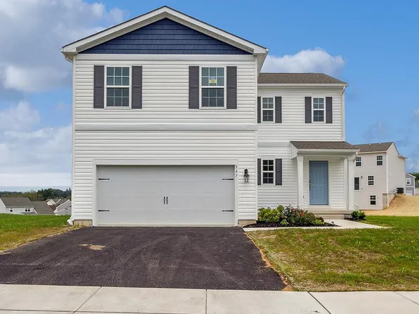 547 E 4th St, Bernville, PA 19506