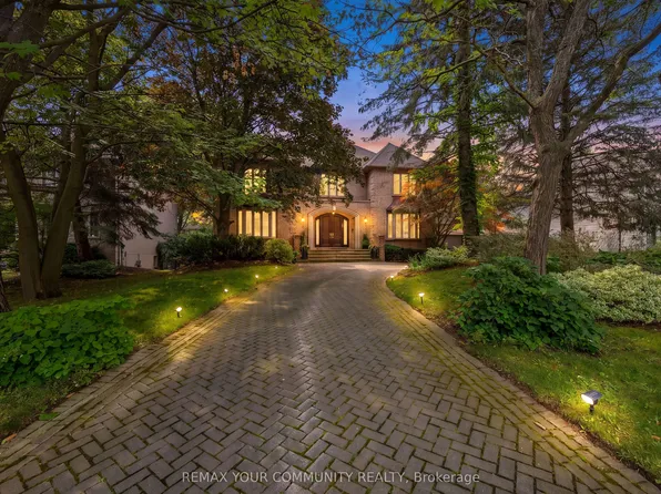 75 Arnold Ave, Vaughan, ON L4J 1B4