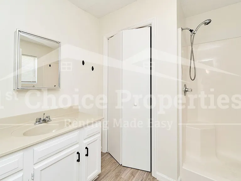 5804 Norway Ave — Photo 11