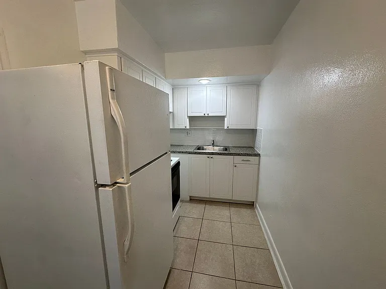 123 Erie St — Photo 30