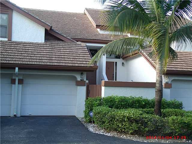 Home For Sale In Shores At Wellington