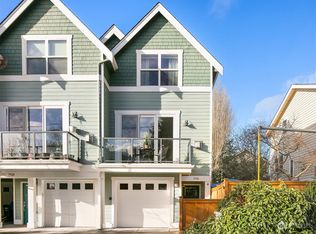 5916 SW Douglas Pl, Seattle, WA 98116