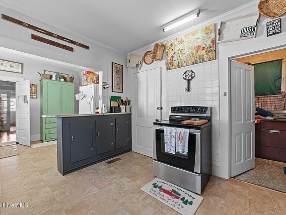 27th image of this home