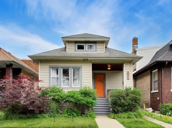 3315 W Hutchinson St, Chicago, IL 60618