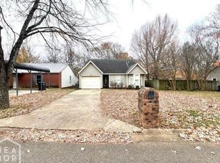2023 Tanglewood Dr, Jonesboro, AR 72401