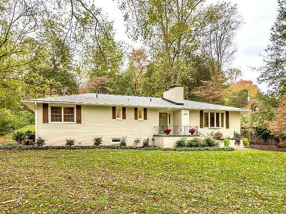 2nd image of 5709 Crestwood Dr