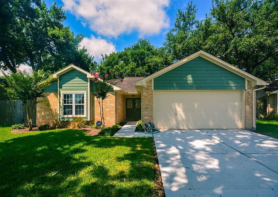 1st image of 3307 W Heatherock Cir