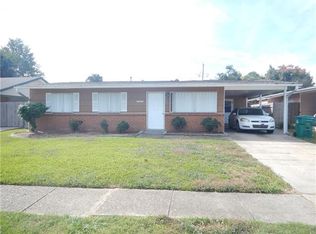 1912 Farmington Pl, Gretna, LA 70056