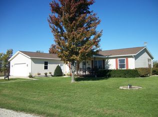 786 E 2900 North Rd, Clifton, IL 60927