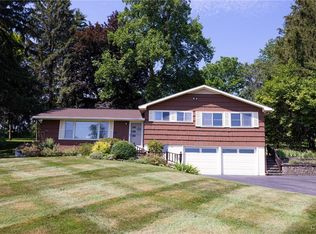 2117 W Lake Rd, Skaneateles, NY 13152