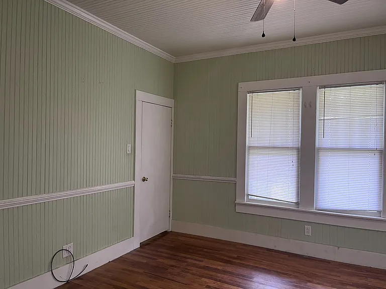 208 Donaldson St — Photo 11
