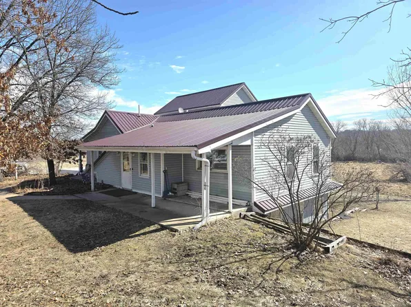 215 E Logan St, Tomah, WI 54660