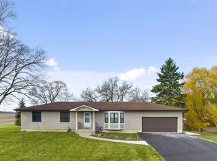 3509 Dean St, Woodstock, IL 60098