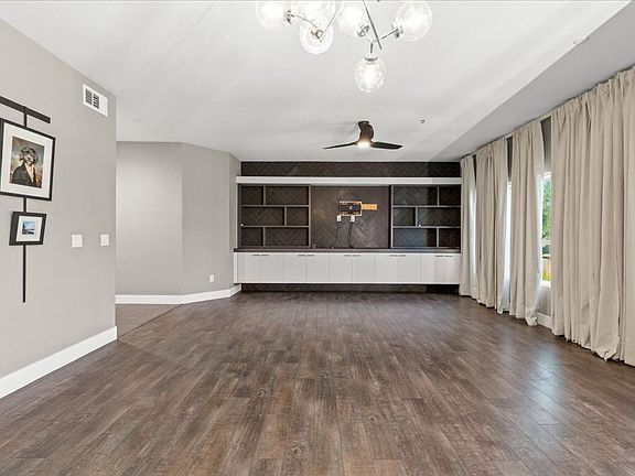 5th image of 11890 Tevare Ln #2097