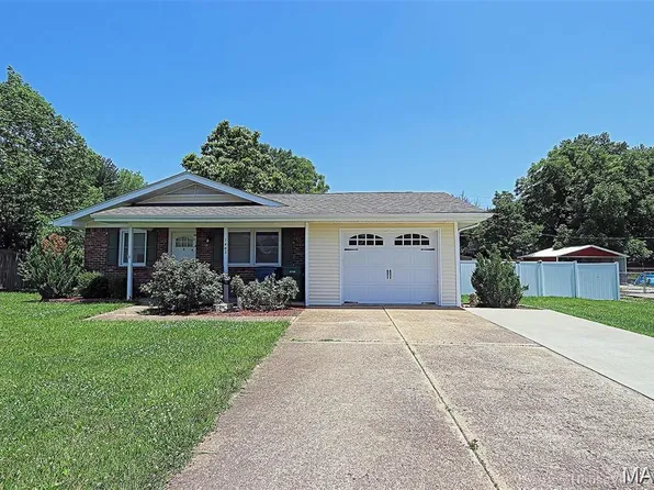 1402 Krei Ave, Farmington, MO 63640