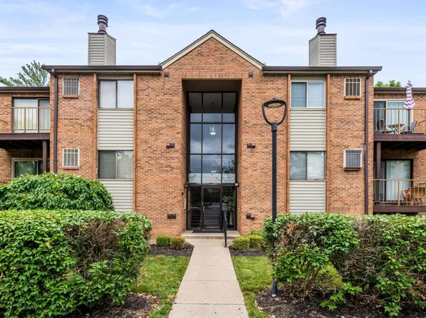 5975 Meadowcreek Dr #12, Milford, OH 45150