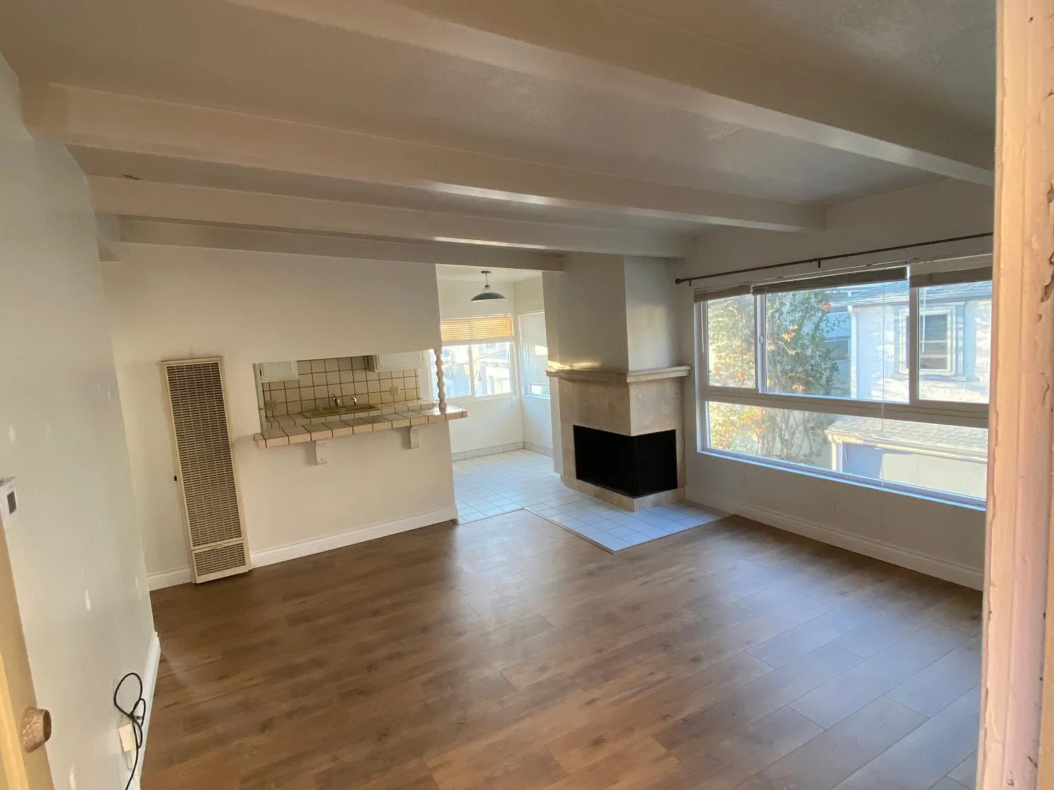 130 Rosecrans Pl — Photo 4