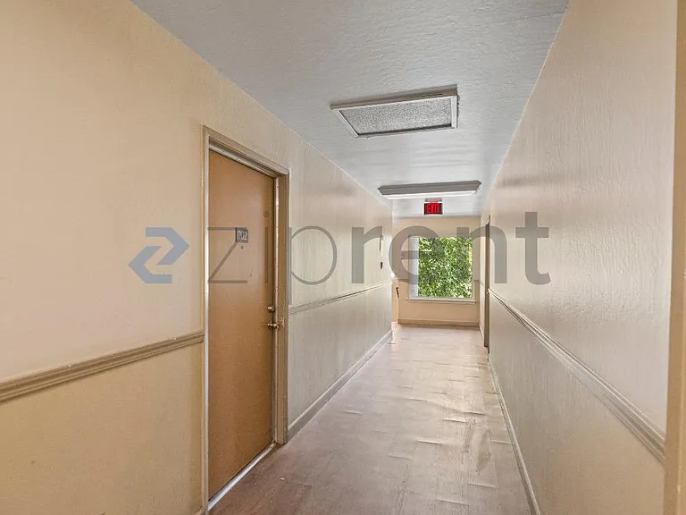 100 Village Dr #202 — Photo 2