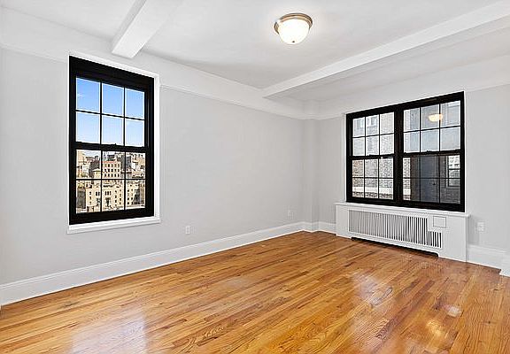 3rd image of 1 University Pl APT 11A