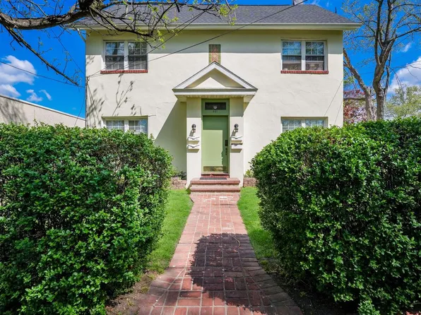 421 Otter St, Bristol, PA 19007