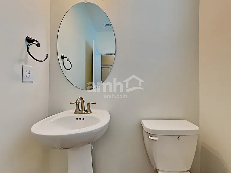 5060 Franks Creek Way — Photo 9