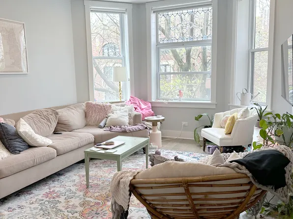 3711 N Racine Ave #2, Chicago, IL 60613