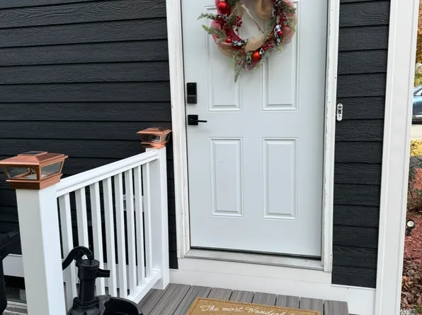 (undisclosed Address), Portland, ME 04103