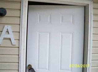 201 Beech St APT D, Clarksville, TN 37042