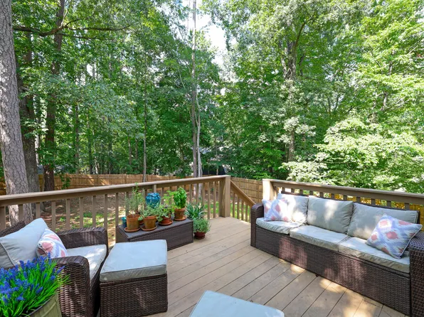 3011 Elk Ridge Rd, Durham, NC 27712