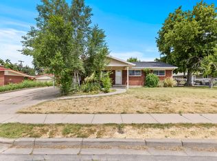 897 E Elm St, Layton, UT 84041