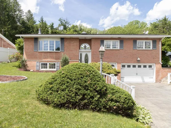 1731 Fairmont Ave, Fairmont, WV 26554