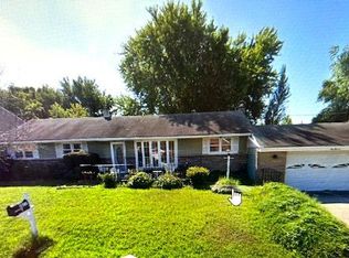 1011 Excelsior Dr, Upper Chichester, PA 19014