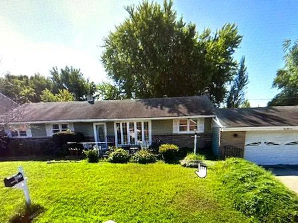 1011 Excelsior Dr, Upper Chichester, PA 19014